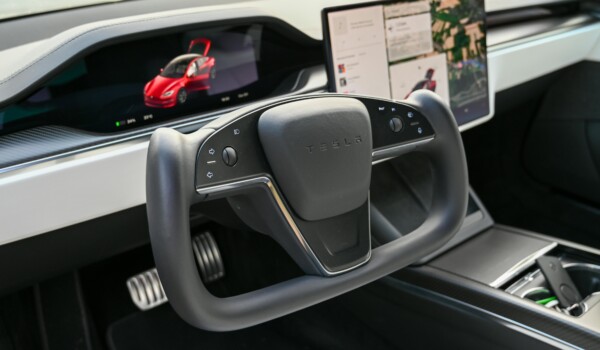 Autonomní řízení – autopilot Tesla